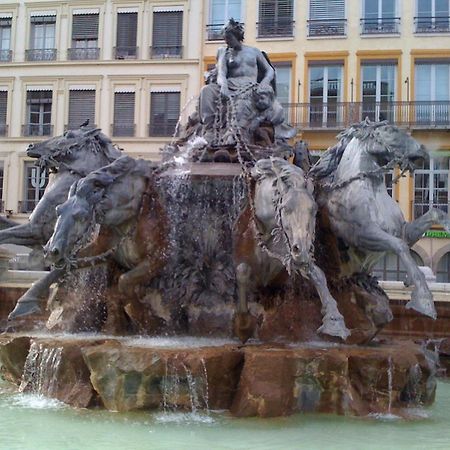 ליון Appartement Place Des Terreaux Presqu'Ile מראה חיצוני תמונה